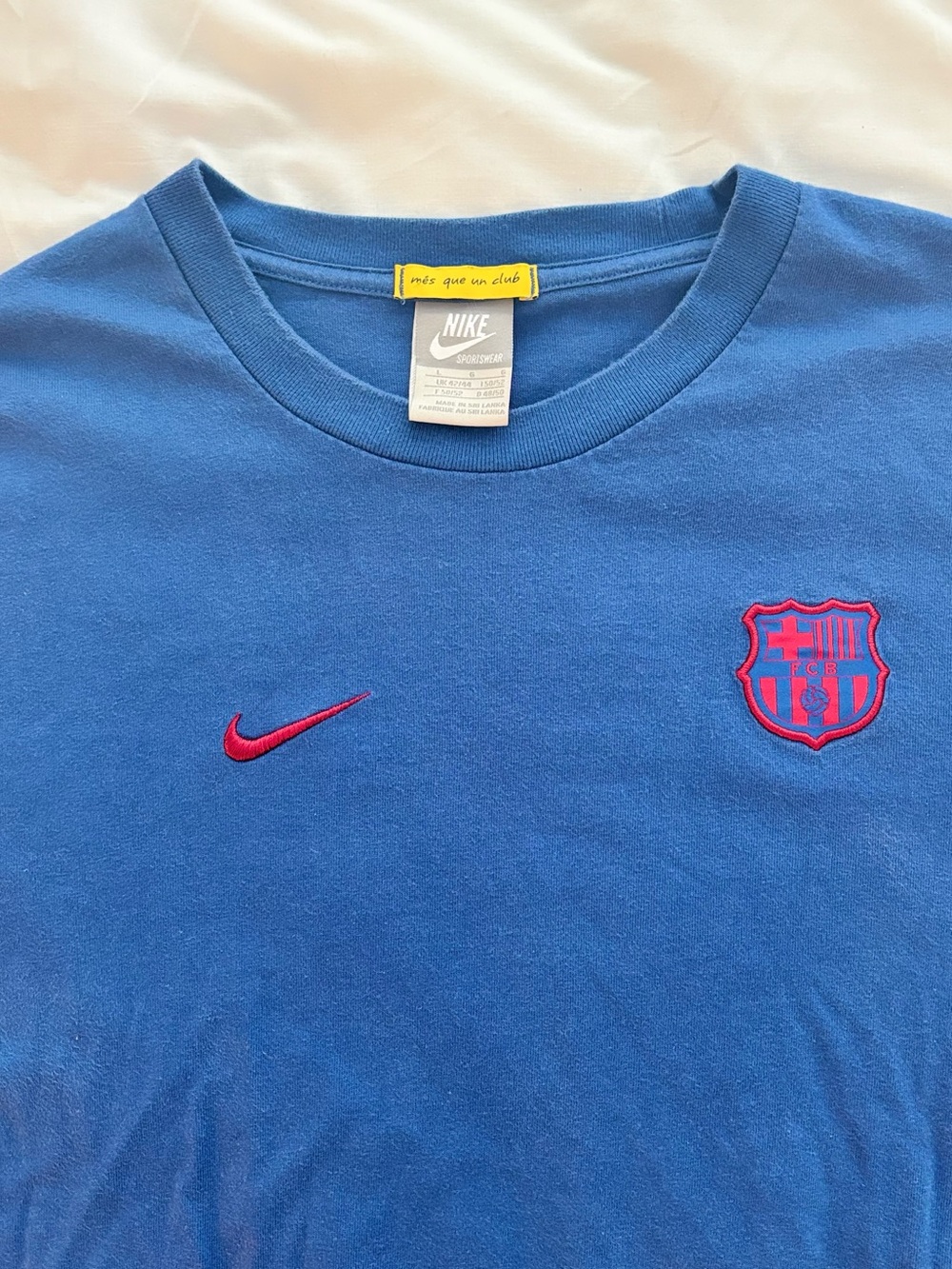 FC Barcelona Nike Long Sleeve Tee Men’s Large - 1899 Graphic, Senyera Sleeve